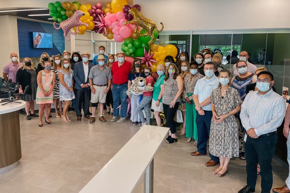 The Chartway Promise Foundation and Make-A-Wish Greater Virginia Surprise Teen Battling Cancer with a Trip to San Diego Zoo Safari Par